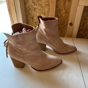 Ccocci Tan Suede Ankle Boots